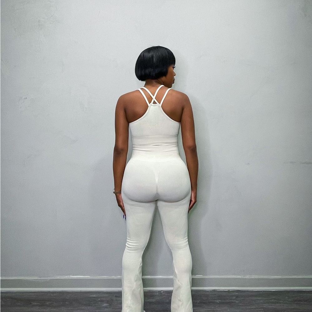 Snatched Flared Set - Picture 3 of 5